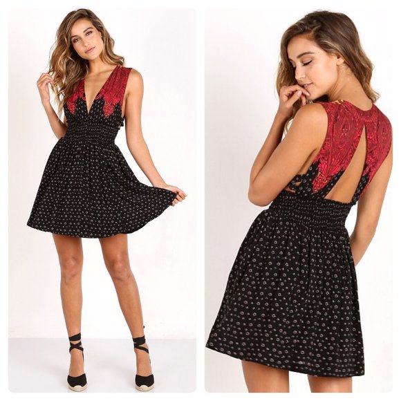 Free People Dresses & Skirts - Free People Walking Through Dreams Dress